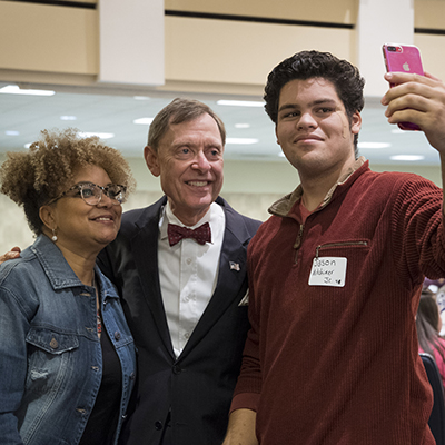 Another tradition at Washburn: Selfies with our extremely popular and friendly president, Dr. Jerry Farley.